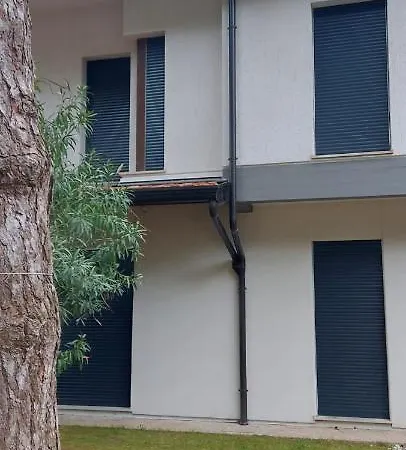 Villa Lucia Lignano Sabbiadoro Exterior photo